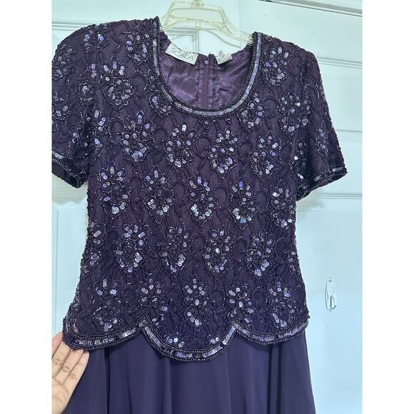 Scala Beaded Mother of the Bride, Cocktail, Vtg Formal Dress Medium Dress - Picture 2 of 9